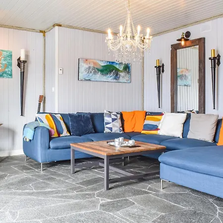 Gorgeous In Os With Kitchen Ferienhaus